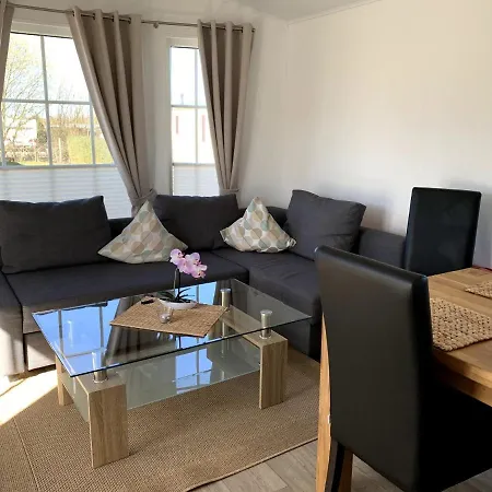Ferienhaus Bungalow 16 *