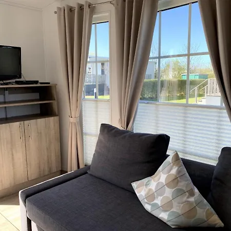 Bungalow 16